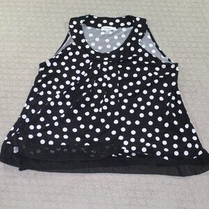 FLATTERING! Dress Barn Sz XL Black and White Polka Dot Top